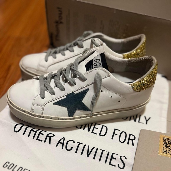 Golden Goose Sneakers Size 37 - Picture 1 of 6